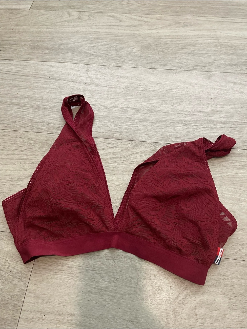 Tommy Hilfiger Lace Bralette in Burgundy